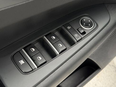 Used 2021 Kia Forte LXS image 20