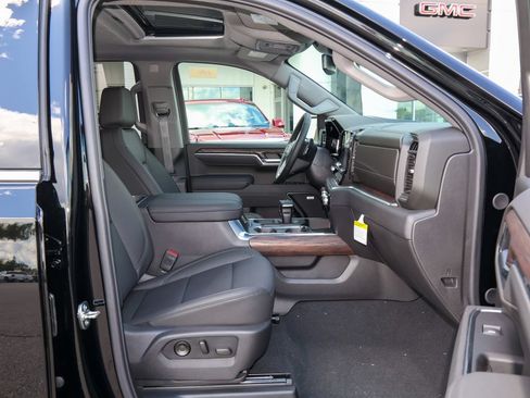 New 2026 GMC Sierra 1500 SLT w/ SLT Premium Plus Package AWD/4WD image 31