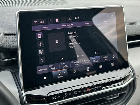 Used 2024 Jeep Compass Limited AWD/4WD image 18