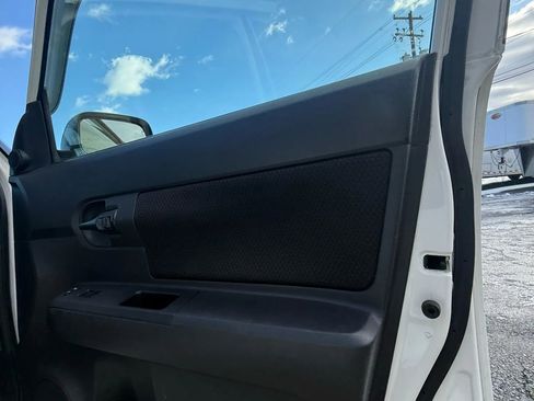 Used 2010 Scion xB image 27