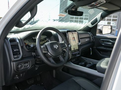 New 2026 RAM 1500 Big Horn AWD/4WD image 13