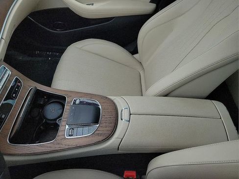 Used 2023 Mercedes-Benz E 350 Sedan image 30