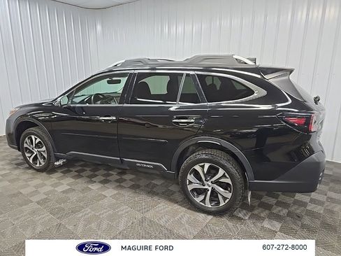Used 2021 Subaru Outback Touring XT AWD/4WD image 5