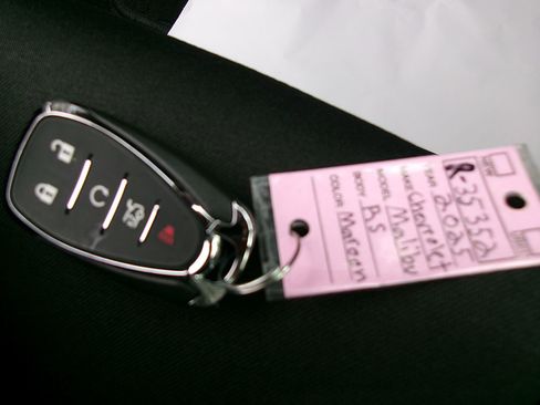 Used 2025 Chevrolet Malibu RS image 18