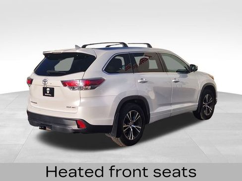 Used 2016 Toyota Highlander XLE image 8