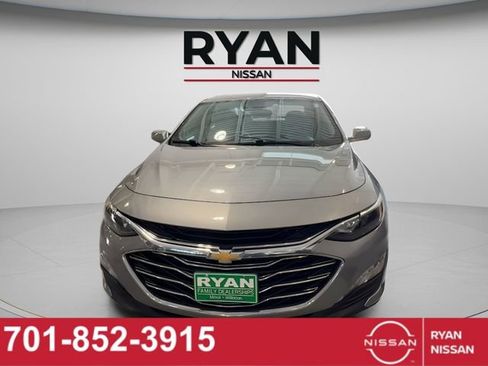 Used 2024 Chevrolet Malibu LT FWD image 8