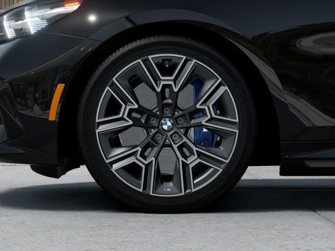New 2026 BMW i5 eDrive40 w/ M Sport Package RWD image 7