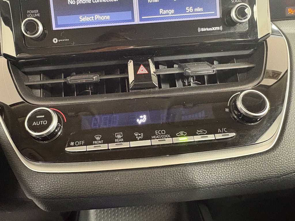 Used 2022 Toyota Corolla LE FWD image 25
