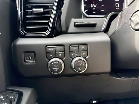 New 2026 GMC Sierra 1500 AT4X AWD/4WD image 26