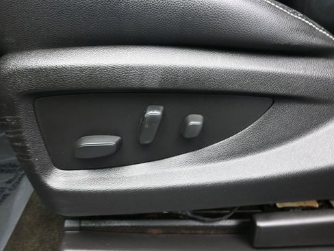 Used 2018 GMC Sierra 1500 SLT image 16