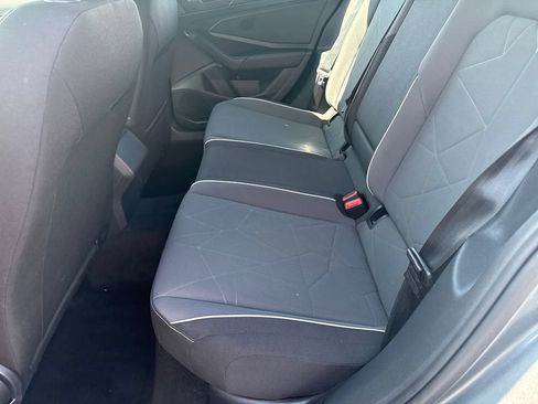 Used 2025 Volkswagen Jetta Sport FWD image 35