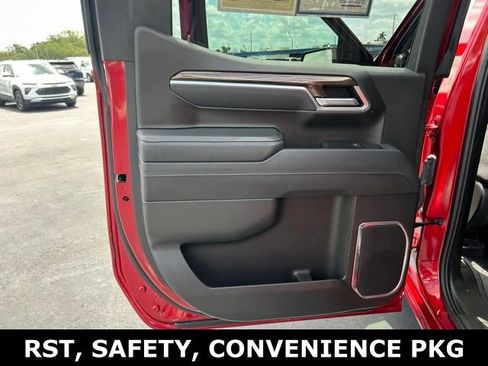 Used 2025 Chevrolet Silverado 1500 RST w/ Convenience Package II AWD/4WD image 13