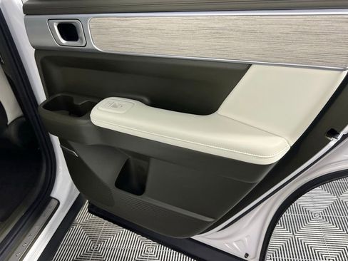 Used 2024 Hyundai Santa Fe Calligraphy image 31