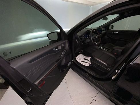 Used 2023 Ford Escape ST-Line Select w/ Tech Pack #2 image 11