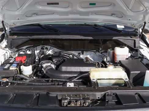 Used 2020 Nissan NV 1500 SV w/ Navigation Package image 11