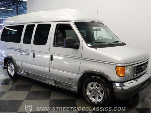 Used 2006 Ford E-150 and Econoline 150 image 13
