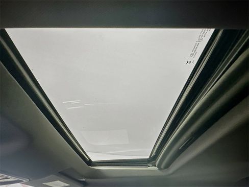 Used 2024 Chevrolet Silverado 3500 High Country w/ High Country Premium Package image 21