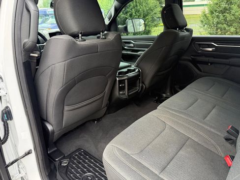 Used 2019 RAM 1500 Big Horn AWD/4WD image 26
