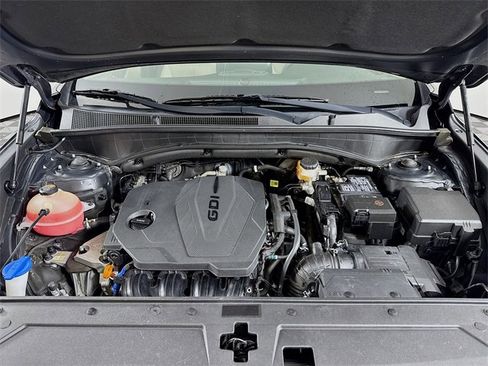 Used 2022 Hyundai Santa Fe SEL w/ Winter Weather Package image 42