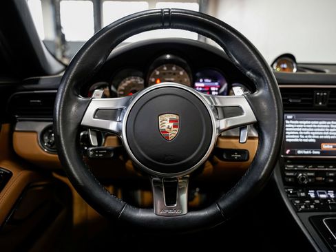 Used 2014 Porsche 911 Targa 4S AWD/4WD image 10