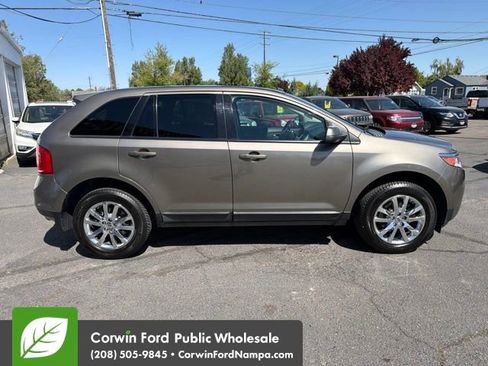 Used 2013 Ford Edge SEL FWD image 4