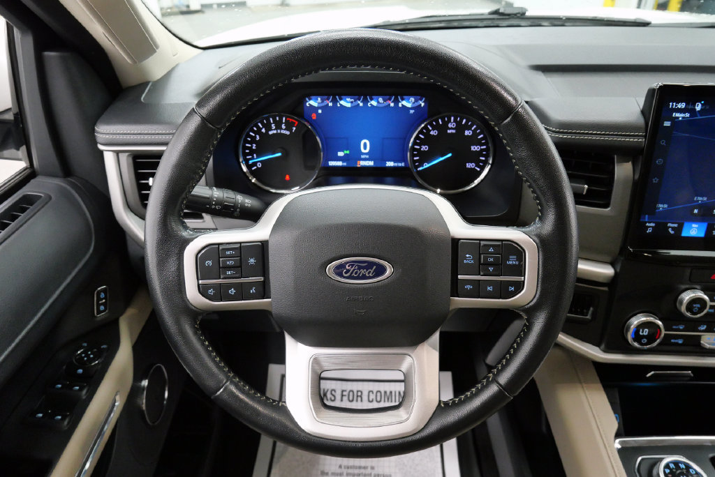 Used 2022 Ford Expedition XLT AWD/4WD image 23