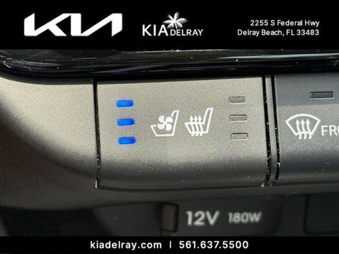 Used 2023 Hyundai Elantra Limited w/ Cargo Package FWD image 26