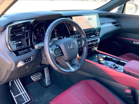 Used 2024 Lexus RX 500h F Sport image 17