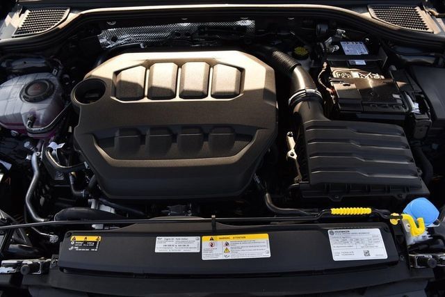 New 2026 Volkswagen GTI SE FWD image 26