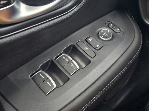 New 2027 Honda HR-V EX-L image 23