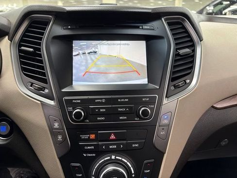Used 2018 Hyundai Santa Fe Sport FWD image 21