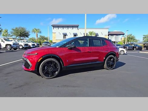 New 2026 Chevrolet Equinox EV RS image 16