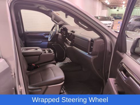 Used 2023 Chevrolet Silverado 1500 LT w/ Protection Package AWD/4WD image 9