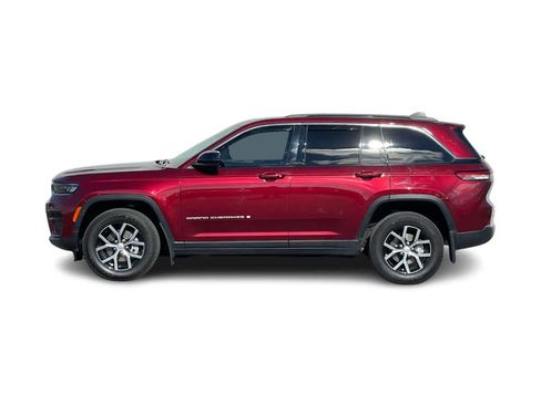 Used 2025 Jeep Grand Cherokee Laredo X w/ Luxury Tech Group I image 4