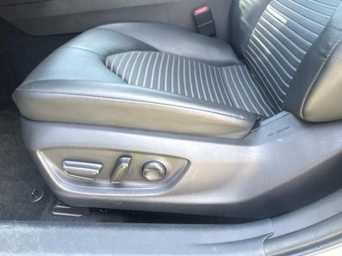 Used 2023 Toyota Camry SE w/ Convenience Package FWD image 16