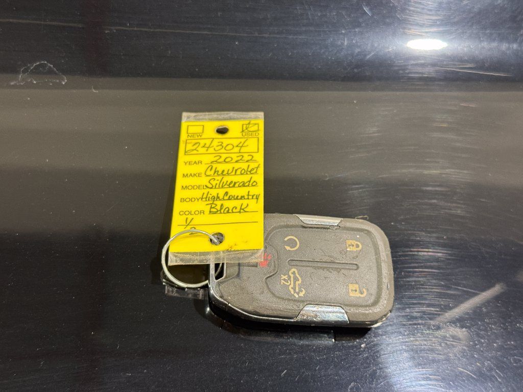 Used 2022 Chevrolet Silverado 1500 High Country w/ Safety Package II AWD/4WD image 40