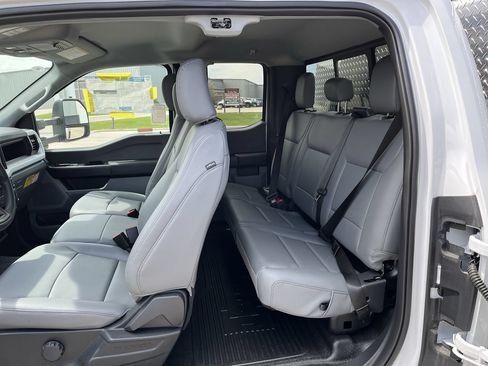 New 2026 Ford F550 4x4 Supercab Super Duty image 10