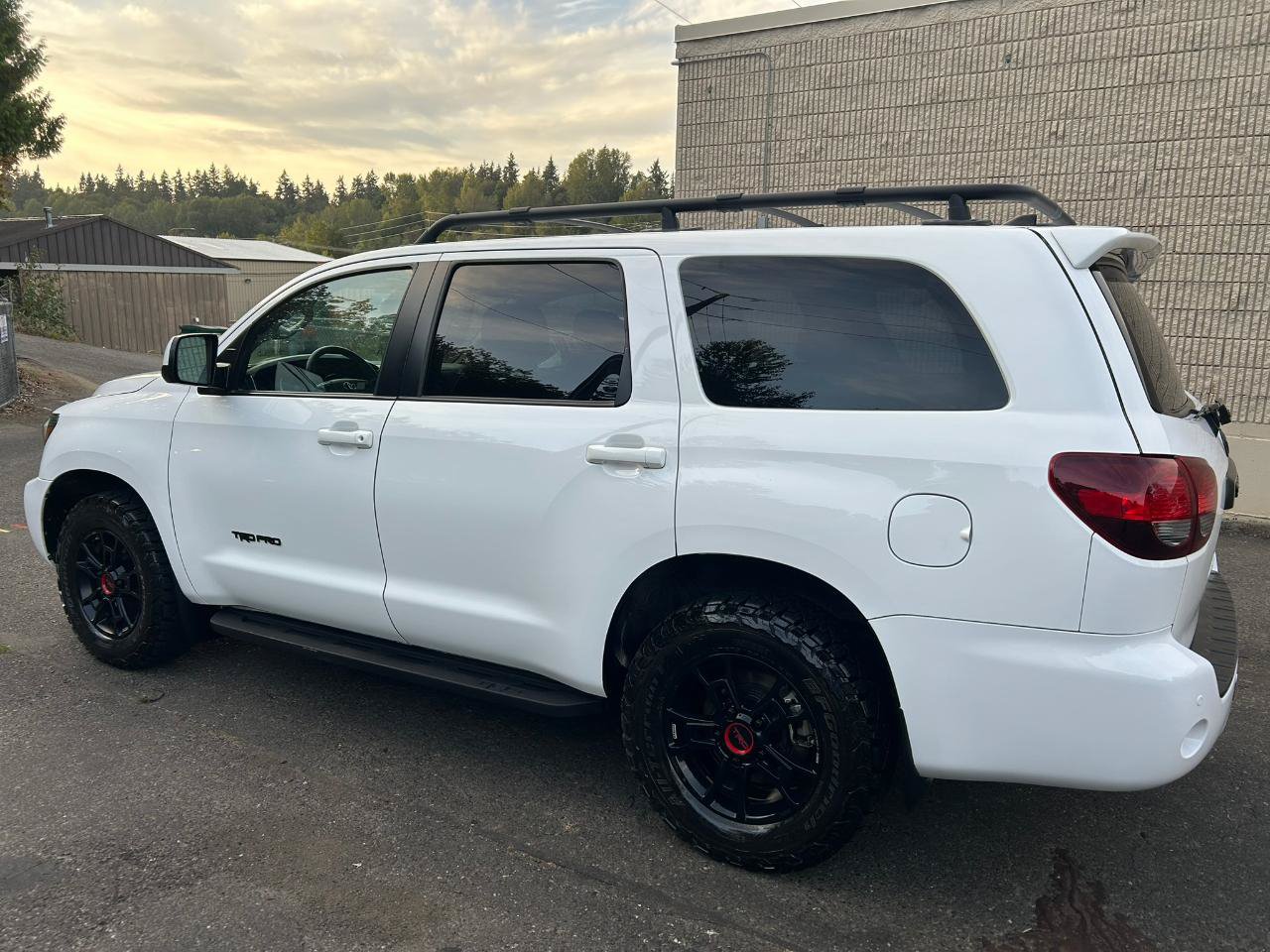Used 2020 Toyota Sequoia TRD Pro w/ Carpet Mat Package (TMS) AWD/4WD image 8
