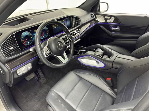 Used 2022 Mercedes-Benz GLS 450 4MATIC image 15