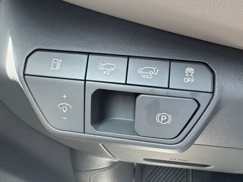 New 2026 Kia EV9 Wind image 30