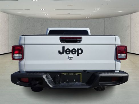 New 2026 Jeep Gladiator Sport image 5