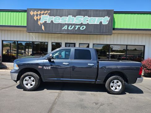 Used 2015 RAM 1500 Tradesman w/ Popular Equipment Group AWD/4WD image 1