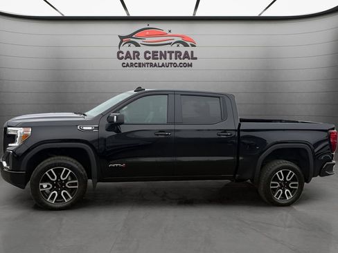 Used 2022 GMC Sierra 1500 AT4 w/ Driver Alert Package I AWD/4WD image 2