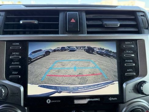 Used 2020 Toyota 4Runner SR5 Premium w/ Moonroof Package AWD/4WD image 21