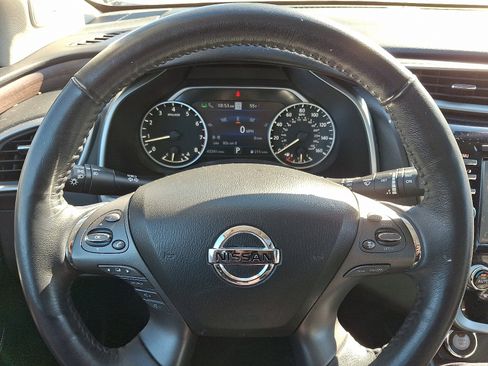 Used 2020 Nissan Murano Platinum w/ Cargo Package image 21