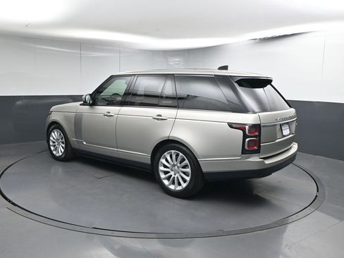 Used 2019 Land Rover Range Rover HSE AWD/4WD image 3