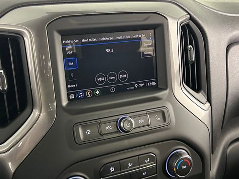 Used 2025 Chevrolet Silverado 2500 W/T w/ WT/CX Safety Package image 18