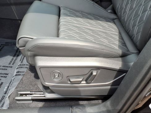 New 2026 Audi SQ5 Premium Plus AWD/4WD image 13