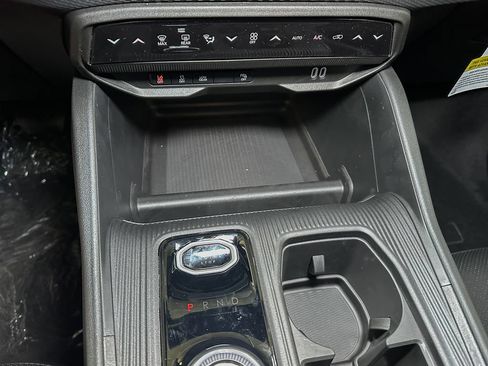 New 2026 Jeep Cherokee Limited AWD/4WD image 25