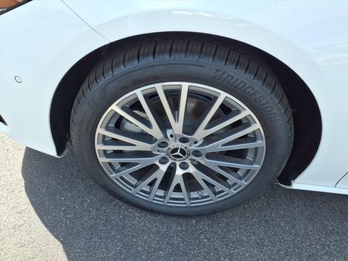 New 2025 Mercedes-Benz CLA 250 4MATIC image 12